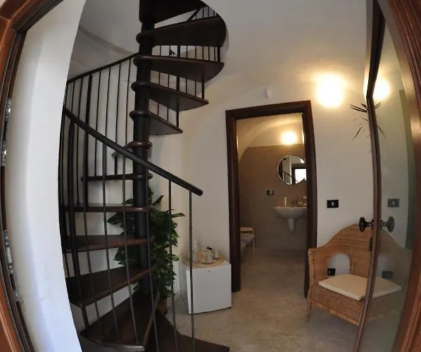 Residenza Lastene 3*